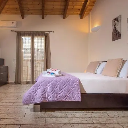 Willa Super Zakynthos - Kivelo - 3 Bedrooms - Private Pool And Air Conditioning Gaitani