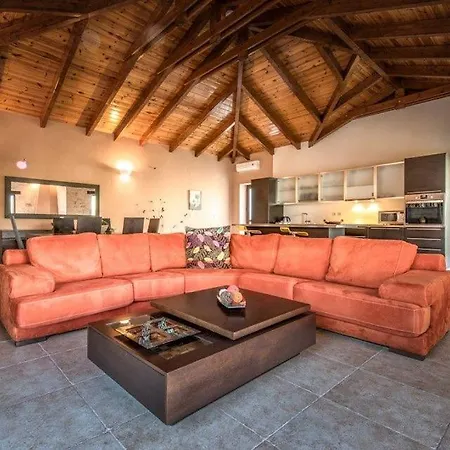 Super Zakynthos - Kivelo - 3 Bedrooms - Private Pool And Air Conditioning Willa Gaitani