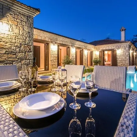 Willa Super Zakynthos - Kivelo - 3 Bedrooms - Private Pool And Air Conditioning *