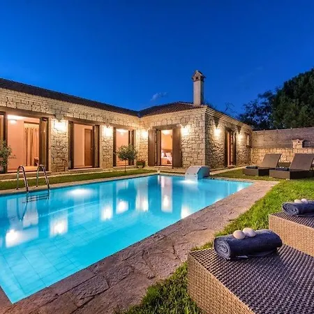 Super Zakynthos - Kivelo - 3 Bedrooms - Private Pool And Air Conditioning Gaitani